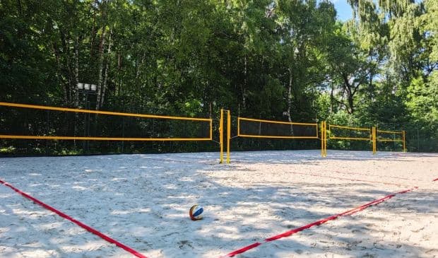 Корты для пляжного волейбола "First Summer Club"